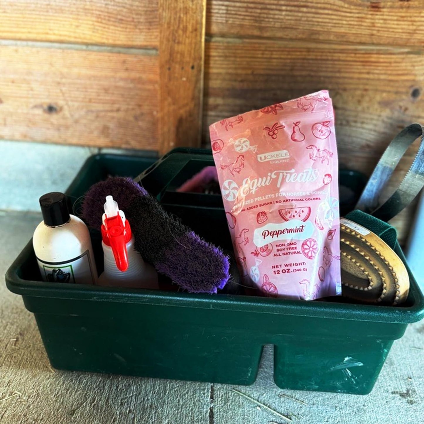 Uckele by SmartEquine Equi Treats Bite-Sized Pellets | Horse Treats with No Sugar Added | High Fiber Cookies for Horses | Suitable Reward for Training | Apple Pie Flavor | 4 lb Bag