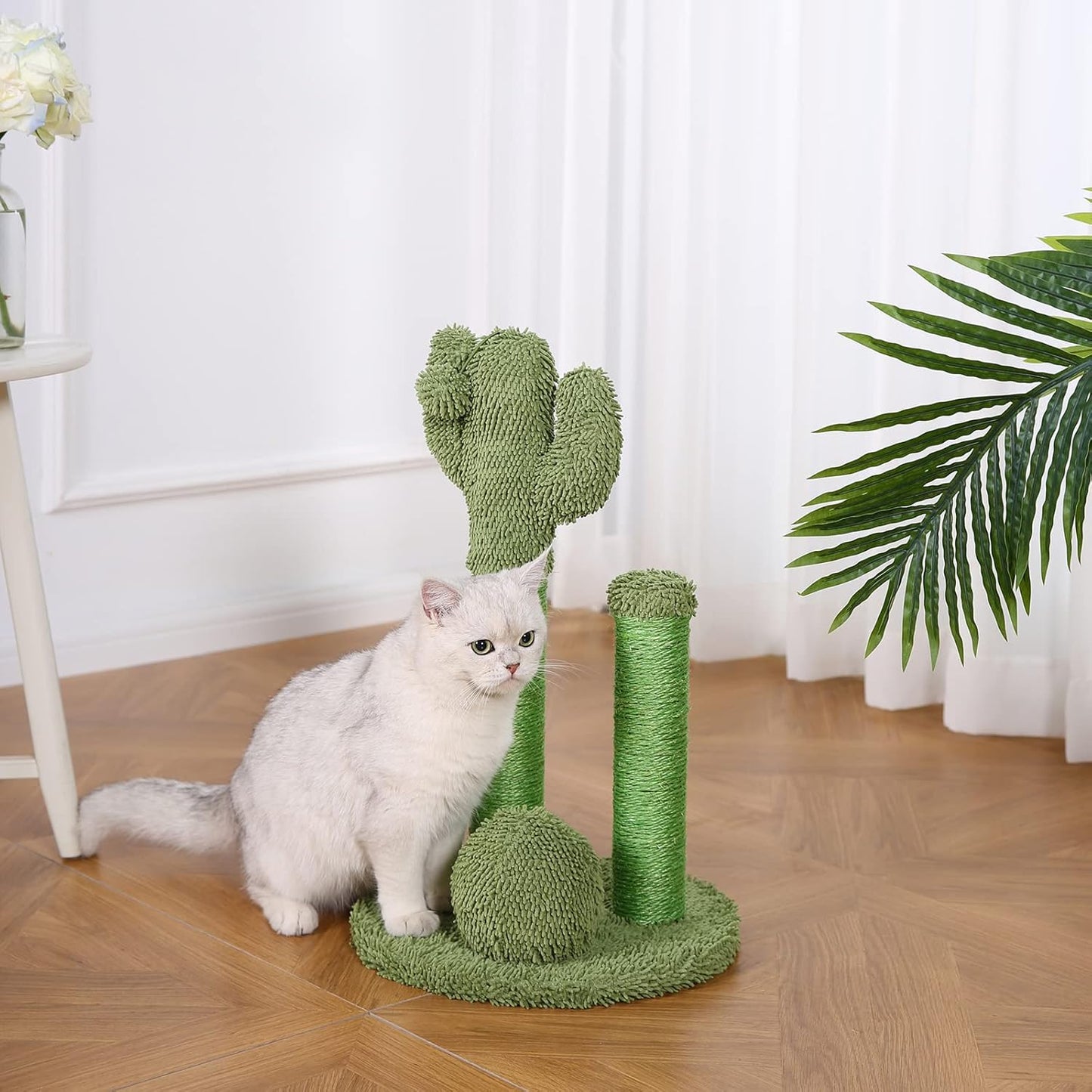 Amazon Basics Cat Scratcher - Indoor Cactus Triple Posts Cat & Kittens Scratching Post with Dangling Ball, Small (22.4"H) - Green