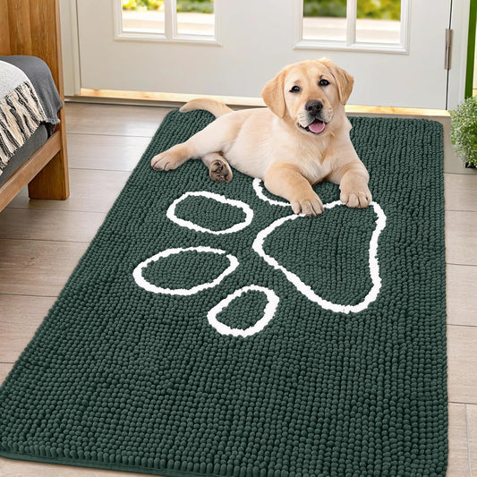 Smiry Dog Door Mat for Muddy Paws, Absorbent Dirt Trapper Non Slip Quick Dry Washable Chenille Mat for Mud Dogs, Entry Rug for Indoor and Outdoor (47x32 Inches, Green)